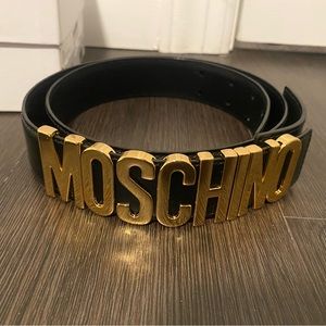Authentic Female Moschino Black and Gold Belt Size 44